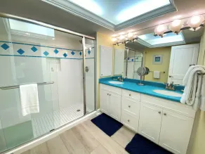 Sanibel Harbour Resort: Bay View Tower 1131 Penthouse views of Sanibel in this 3 bdrm 3 bath condo - Image 2