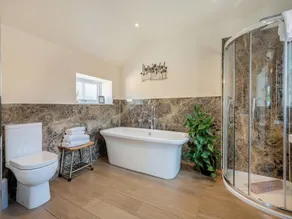 2 Schlafzimmer Unterkunft in Wimborne - Image 2