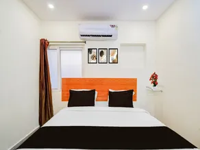Deluxeaayush Stay INN - Image 2