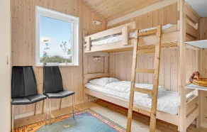 2 bedroom beautiful home in Juelsminde - Image 5
