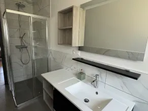 House with spa and sauna - Image 4