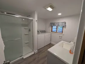 Somes Pond Island Cottage - Image 4
