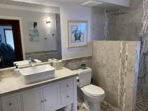 The Mermaid House- Oceanfront  - Image 5