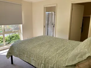 3 soveværelser 2 badeværelser ferielejlighed.  Minimum 2 nætter ved reservation. - Image 3