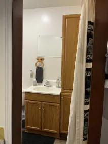 Small quaint cabin with outside hot tub! sleeps 6! - Image 5