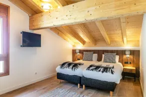 Chalet in French Alps near Lake Geneva - Image 5