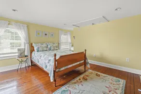 Shreiner's Tradition | Walk Downtown + Porch + Family Friendly + Pet Friendly - Image 3