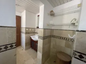 Quiet and beautiful apartment - Image 3