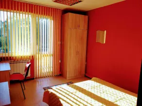 Cheerful 7 bedroomed floor, own kitchen and Bathroom - Image 3
