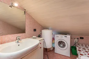 Apartment 'Residence Gigi Complex' with Lake View, Terrace and Wi-Fi - Image 2