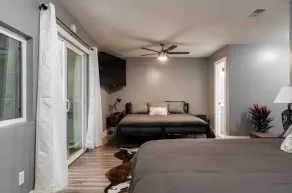 Spotless,Spacious,Spool, GasLamp, Free Parking, Beaches, Privacy - Image 3