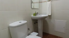Lovely 3-Bed House in Queimada Ideal for families - Image 5