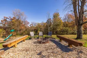 Green Acres Lodge With Indoor Saltwater Pool - Image 4