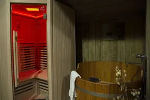Charmant Cottage Avec Piscine Spa Sauna - Image 3