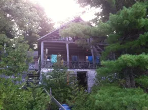 Århundredeskiftet Cabin On Private Island - Image 5