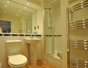 Coastal Haven- stunning home in Crail - Image 5