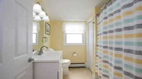 Single Family, Waterfront, Boat Slip, Beach Haven West, Private Yard, Wifi, Lagoon Front 3 Bdrm Home - Image 5