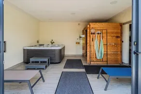 Secluded Pool House Kupa /w Sauna & Jacuzzi - Happy Rentals - Image 2