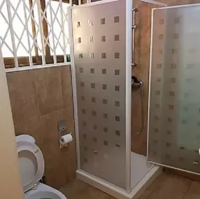 JBK Hostels Adjirinaganor - Image 4