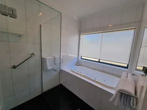 Rawson's Kingscote-Absolute Luxury, Wifi, Billiards, Games Room, Beach Towels - Image 4