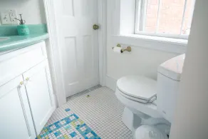 Historic flat - Old Town - 5 min to Salem, beach - Image 4