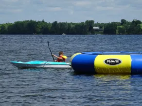 Buckhorn Blue-Waterfront Luxury Cottage-5 bdrm-HotTub,Sauna,Rec Room, Beach Area - Image 3