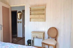4-bed bungalow, very quiet and close to ALBI town center - Image 5