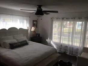 Frankfort Family Surf Cottage - Image 5