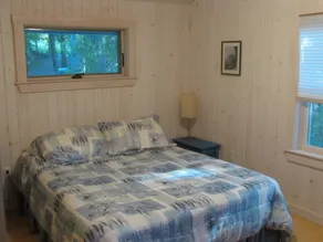 Wunderschönes Ferienhaus am Seeufer am Spring River Lake in Maine - Image 2