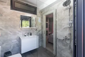 AVITHOS BLUE VILLA - Image 2