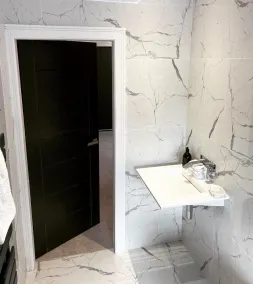 Luxury boutique apartment - Image 5
