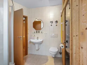 Home with sauna and whirlpool close to the beach - Image 5