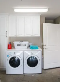 Completely Remodeled Beach Bungalow!  Everything you could ask for! - Image 2