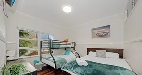 Moogerah Lake House 2 - Image 3