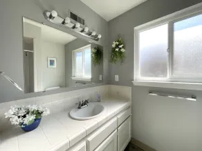 Cozy Spacious 4B2B close to SJC airport and SAP - Image 3