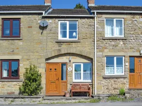 Crown Courtyard Cottage - Image 5