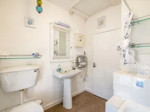 ST MICHAELS, pet friendly, character holiday cottage in Rock - Image 5