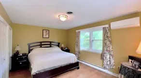 Cozy Lakefront Home in Athens - Image 2