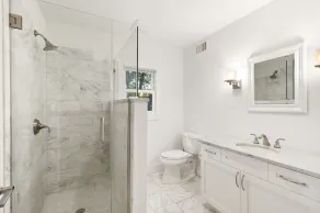 BRAND NEW Modern 4 BR/3BA w/pool in waterfront community. - Image 2