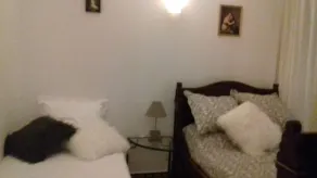 Lille hus på landet i vinmarkerne THE - Image 5
