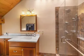 New Spacious Stowe Home, Central A/C Stowe Mt Views. Sauna, Ask about dog policy - Image 4