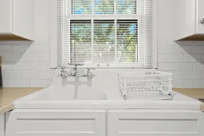 Stunning Cottage in Famous KY Garden -Sleeps 2 - Image 5
