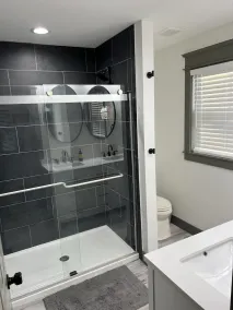 Brand new home in peaceful neighborhood - Image 3