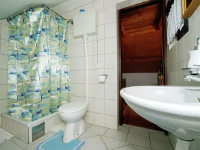 Cottage in Lovinac near Paklenica Park - Image 2