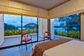 Lakeside Retreat Eco Luxury Villa - Image 3