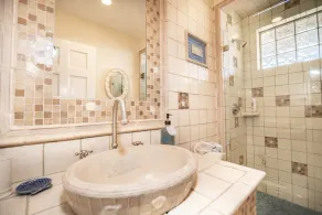 Oceanview Vacation Oasis - Image 3