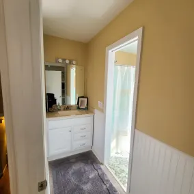 House on the Hill - 5 Beds, 2 Baths Near Downtown Zebulon - Image 2