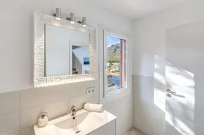 Modern Holiday Apartment with Sea View, Pool, Balconies, Air Conditioning and Wi-Fi - Image 3