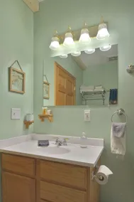 Woodland Lodging - Image 4