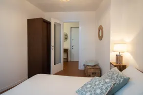 Cozy apartment with attention to detail in great location - Image 4